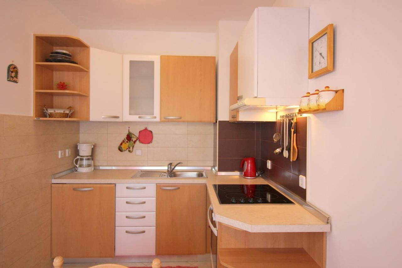 Apartment Vojka In City Center بوريتش المظهر الخارجي الصورة