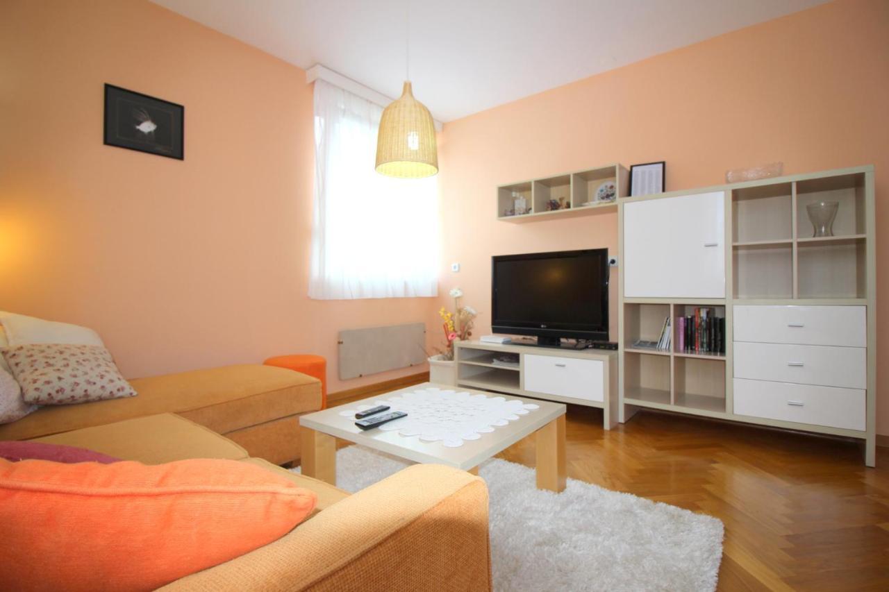 Apartment Vojka In City Center بوريتش المظهر الخارجي الصورة